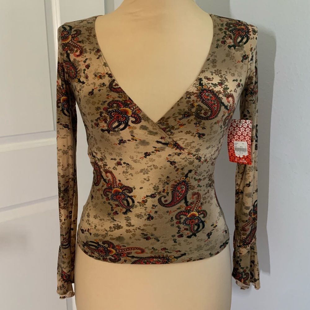 Kudu NWT Long Sleeve Wrap Colorful Top